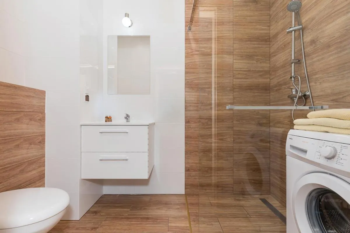 Pod Lipami - By Jantar Apartamenty Kolobrzeg